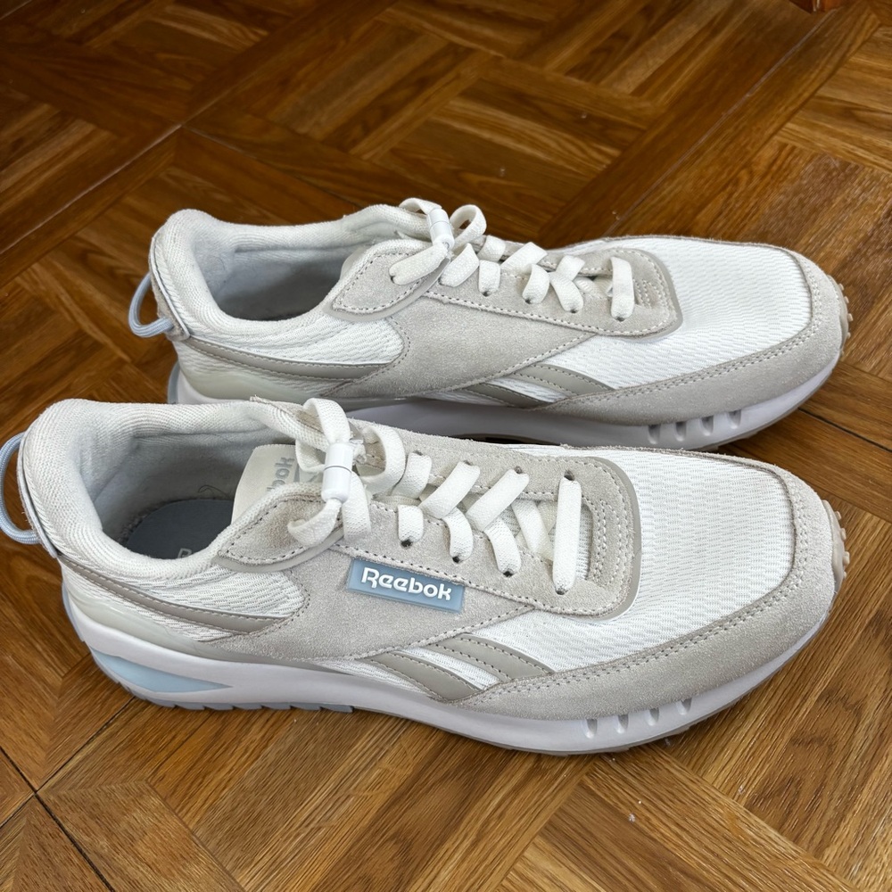 Reebok Galaxy 16 Women’s Tennis Shoes Sneakers Size 8.5 Grey and White